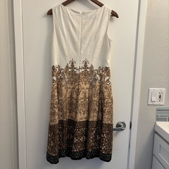Jones‎ New York Brown & White Lined Sleeveless Pleated Zip Dress Women’s Size 6 - Picture 11 of 11